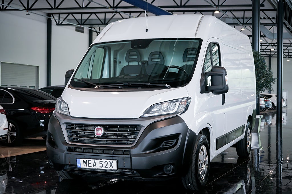 Fiat Ducato VAN 35 2.3 Multijet 140hk AUT Kamera 3-Sits Webasto