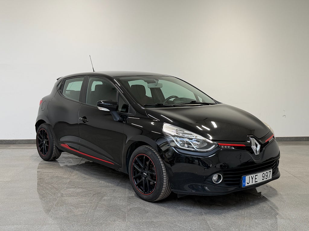 Renault Clio Sport 0.9 TCe GPS Bluetooth LÅGAMIL Ny-Besiktigad