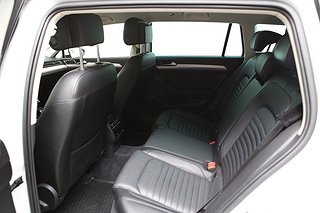 Kombi Volkswagen Passat 16 av 17
