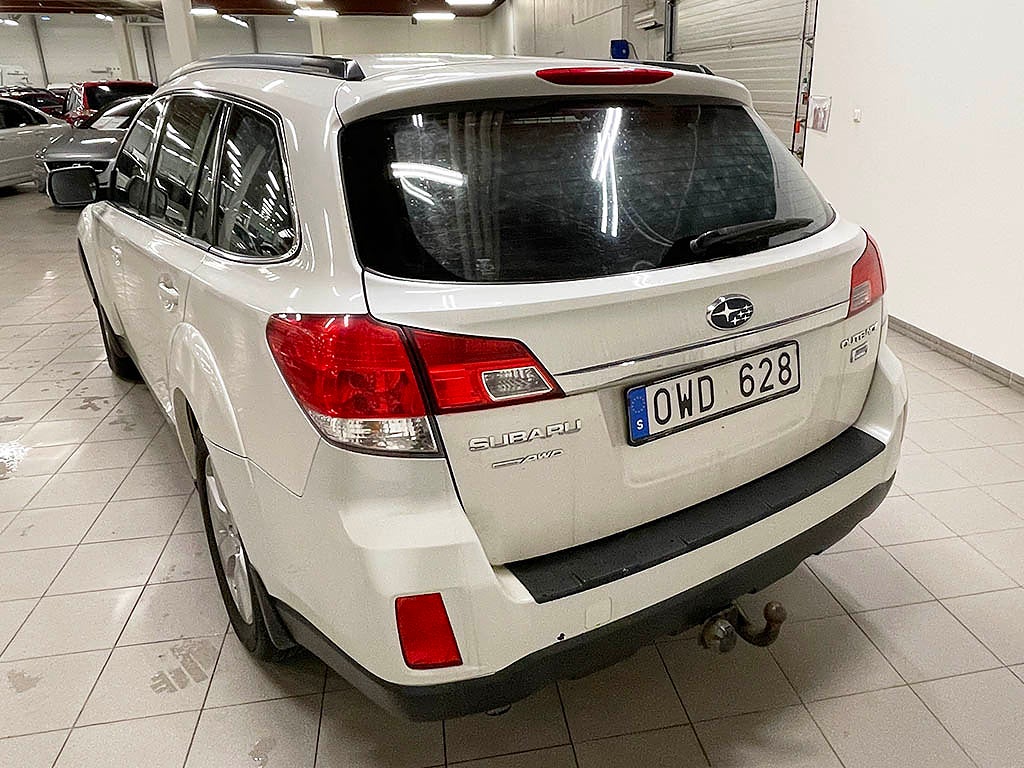 Subaru Outback 2.0 4WD Låter hårt i lager motor