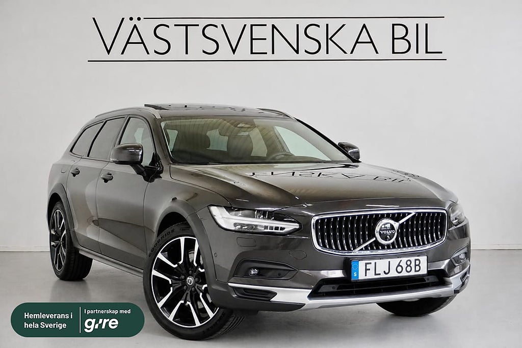 Volvo V90 Cross Country B4 AWD Polestar Pano/HUD/H&K/SE SPEC
