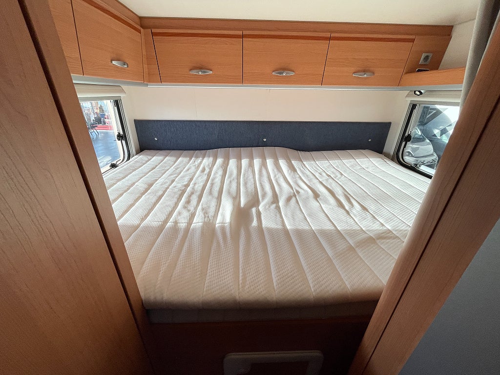 Knaus Sun TI 650 /Dubbla batterier/Fint skick/Kamera/Stödben/4 bältad - Knaus