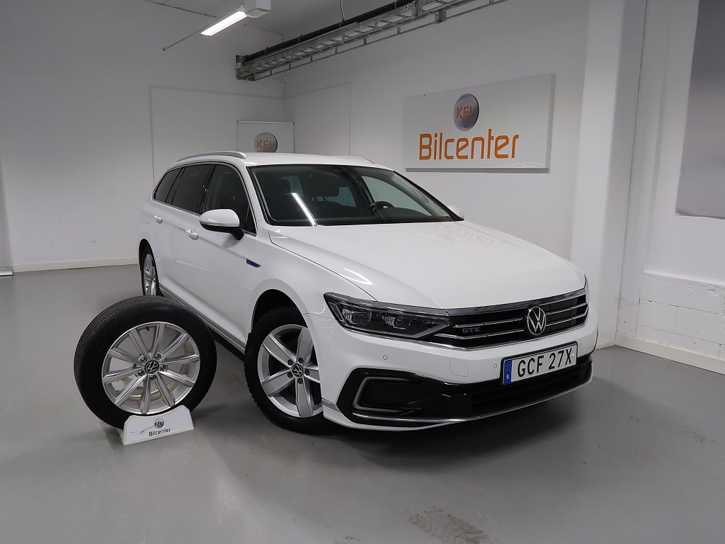 Volkswagen Passat *KAMPANJ* GTE 1.4 TSI V-Däck ingår Drag-Kamera-Värmare 