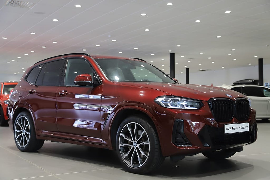 BMW X3 xDrive 30e // M sport // HUD // Laser Ljus