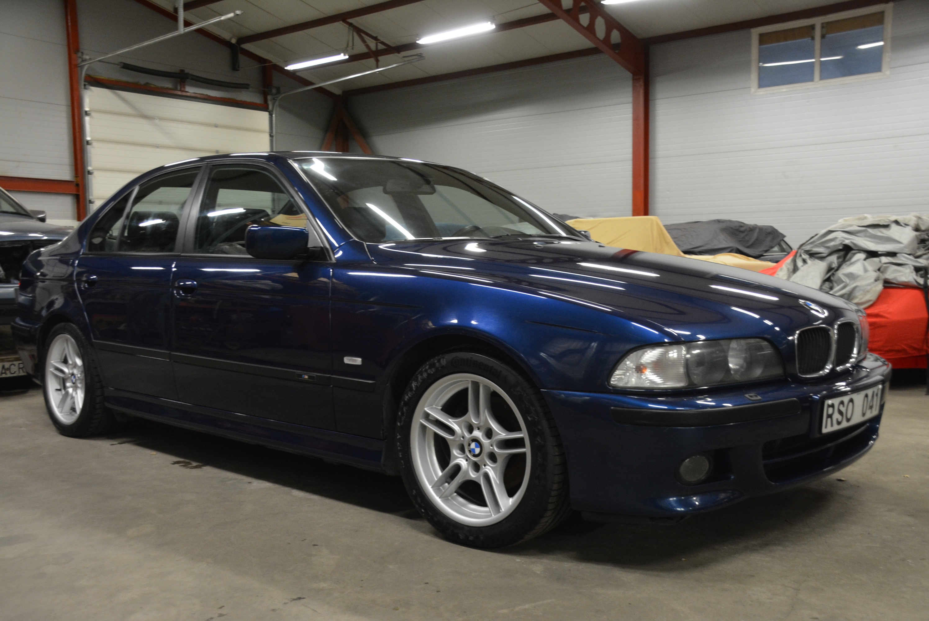 BMW 528 i Sedan M Sport 193hk 2001, photo 2/42