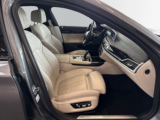 BMW 750 d xDrive M Sport 360/HuD/Laser/H&K/Dvärm/Softclose