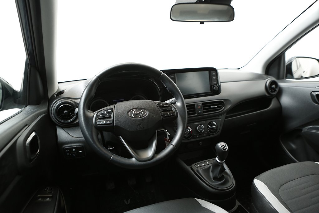 Hyundai i10 1,0 blue 67hk Essential 5D CarPlay Leasbar 2023