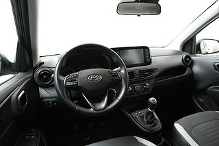 Halvkombi Hyundai i10 12 av 23