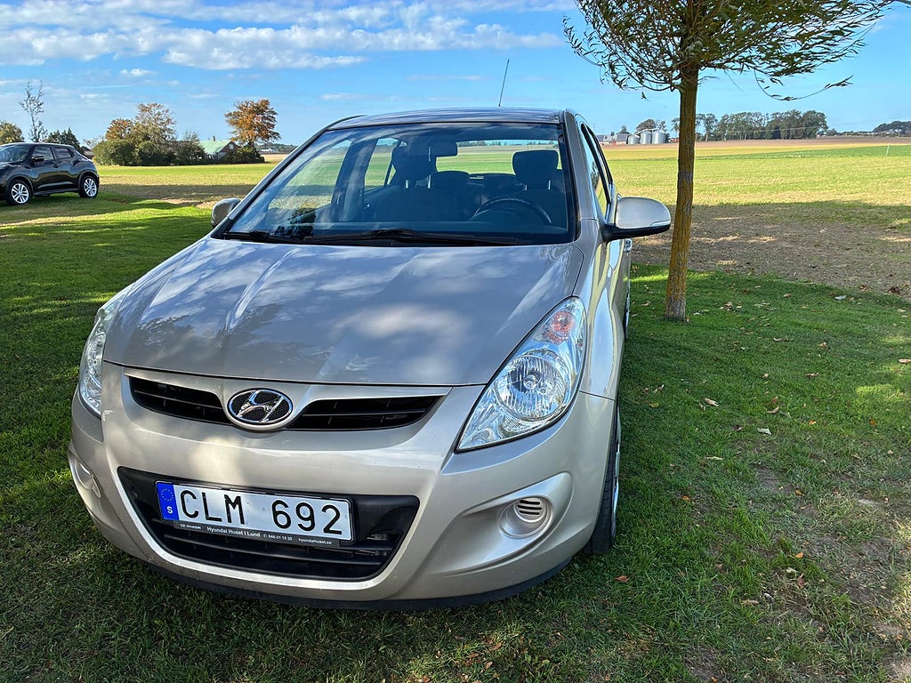 Hyundai i20 5-D  1.4 101 HK Select , AUTOMAT! ,