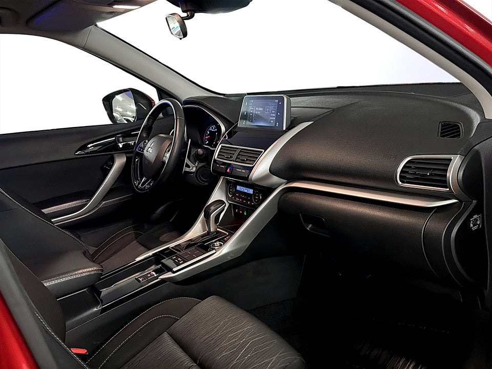 Bild på Mitsubishi Eclipse Cross Komfort 1.5T 163hk Aut 4WD B-KAMERA RATTVÄRME