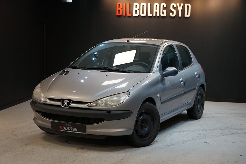 Peugeot 206 5-dörrar 1.6 XT//Endast 9100Mil/