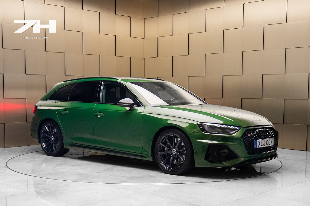 Audi RS4 Avant Quattro Matrix HuD 360° kamera Pano Ad. farth