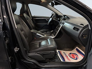 Volvo XC70 D4 Momentum S&V-hjul/Psens/BT/FartH/Skinn/Dvärm/Drag – bild 10