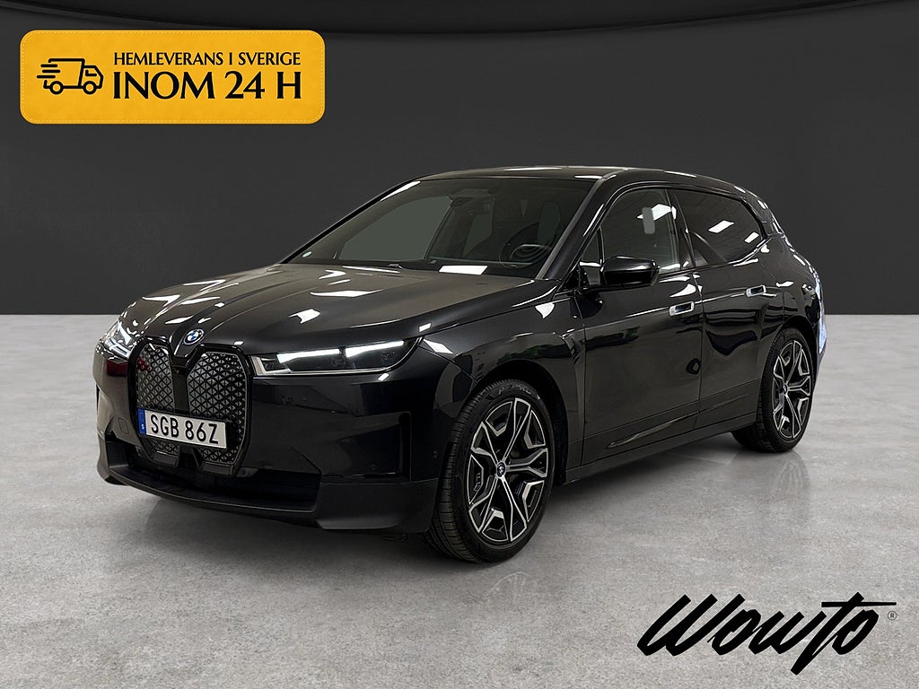 BMW iX xDrive40 326Hk /Sky Lounge /360 /Se Spec /Moms