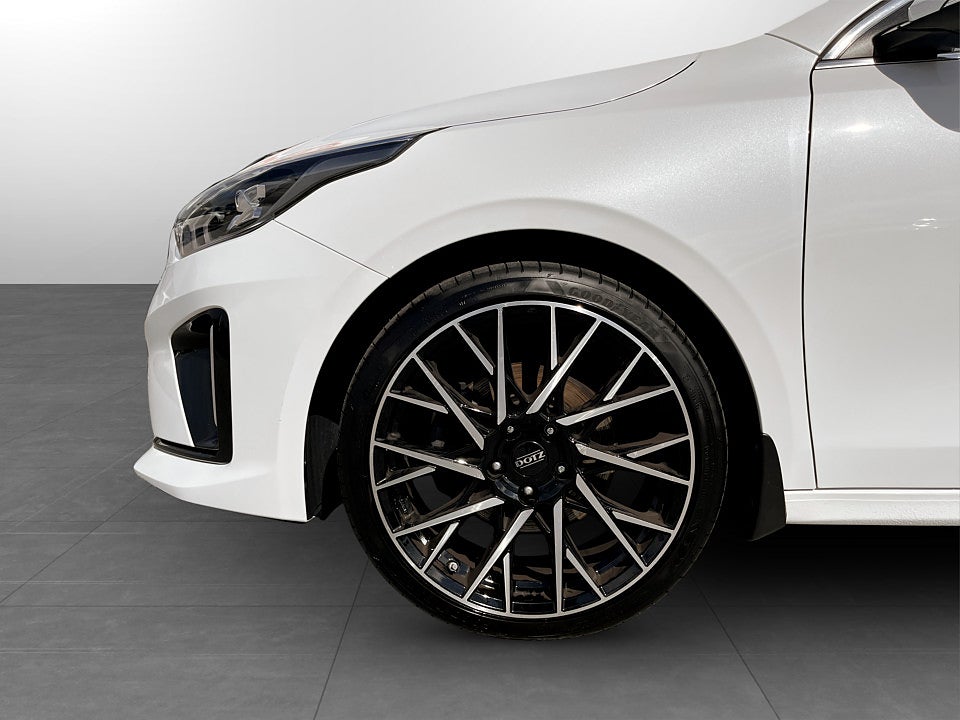 Bild på Kia Ceed SW GT-Line 1.4 T-GDI 140hk Aut B-KAMERA RATTVÄRME