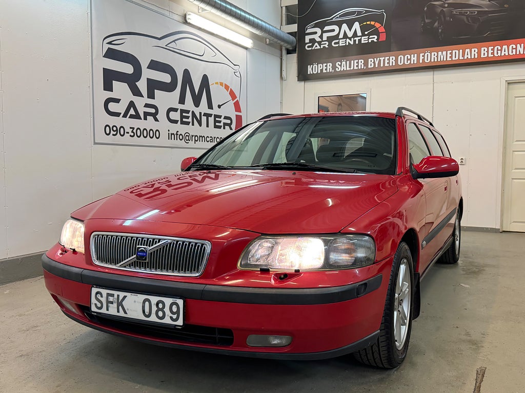 Volvo V70 2.4 Business Euro 4/ NyServad/ Kamrem bytt