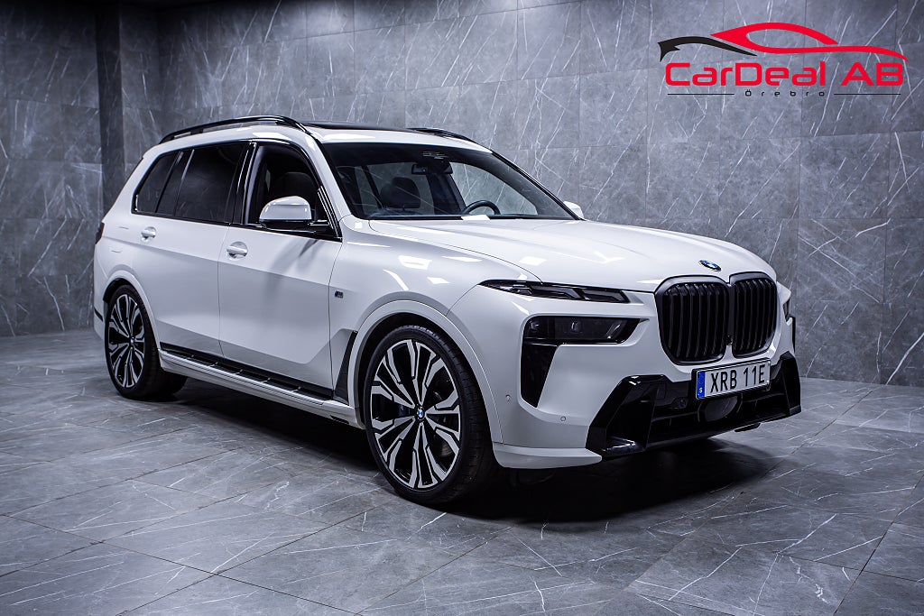 BMW X7 xDrive40d M-Sport Pro 7-Sits Värmare *VÄLUTRUSTAD* MOMS