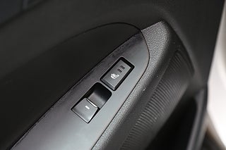 SUV Hyundai Tucson 24 av 27