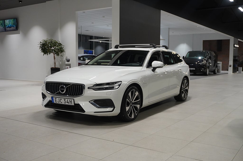 Volvo V60 2,65% ränta Recharge T6 AWD Geartronic, 350hk, 2022 Leasebar Dra