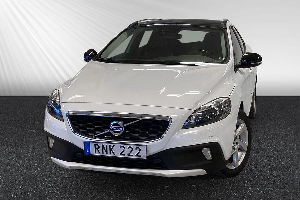 Volvo V40 Cross Country D2 Summum BE PRO Pano Drag VOC Värmare