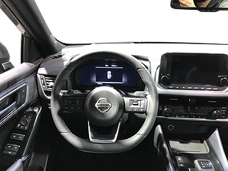 SUV Nissan Qashqai 10 av 20