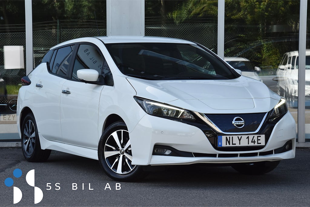Nissan Leaf ELECTRIC MOMS 360-KAMERA NAVI CARPLAY BLIS 150HK