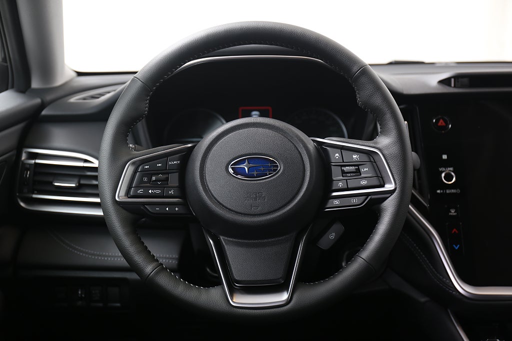 Subaru Outback Limited| 3 fria Service Ingår