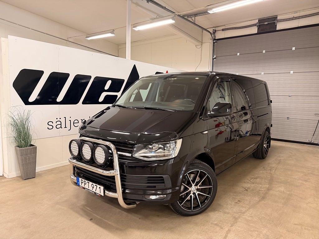 Volkswagen Transporter TwinCab T32 2.0 TDI 4M, 5sits, Värmare, Drag, Ny Kamrem