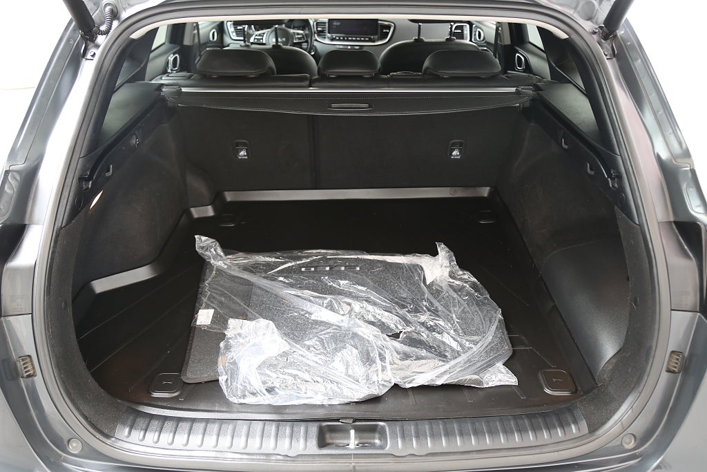 Kia Ceed Sportswagon Plug-in Hybrid 141hk Advance 2024