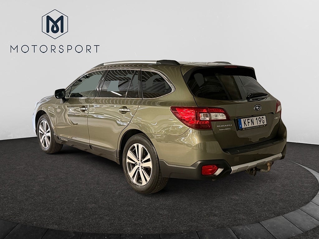 Subaru Outback 2.5 4WD Dragkrok Värmare Backkamera Navigation Rattvärm bild 3