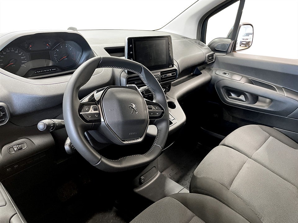 Bild på Peugeot Partner PRO+ BHDi Aut L1 DRAG WEBASTO LÅG MIL 130hk