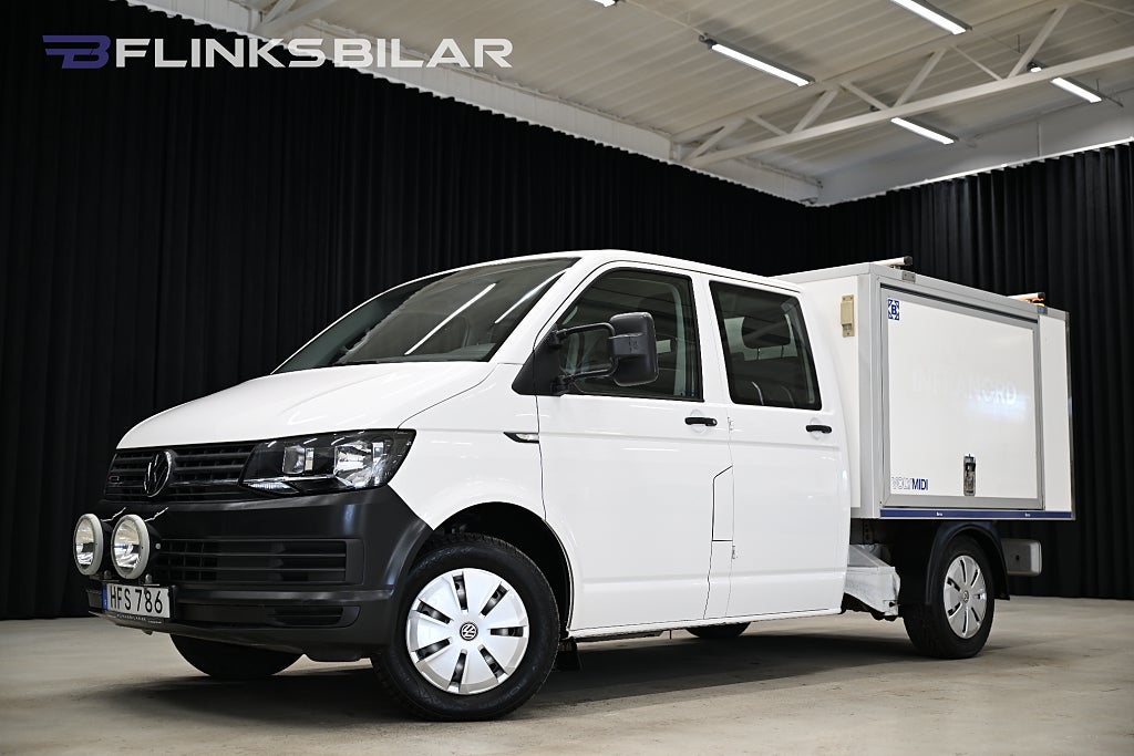 Volkswagen Transporter 4Motion 150HK Dubbelhytt|Kåpa|Inredd|Lågmil|Moms|SeUtr!