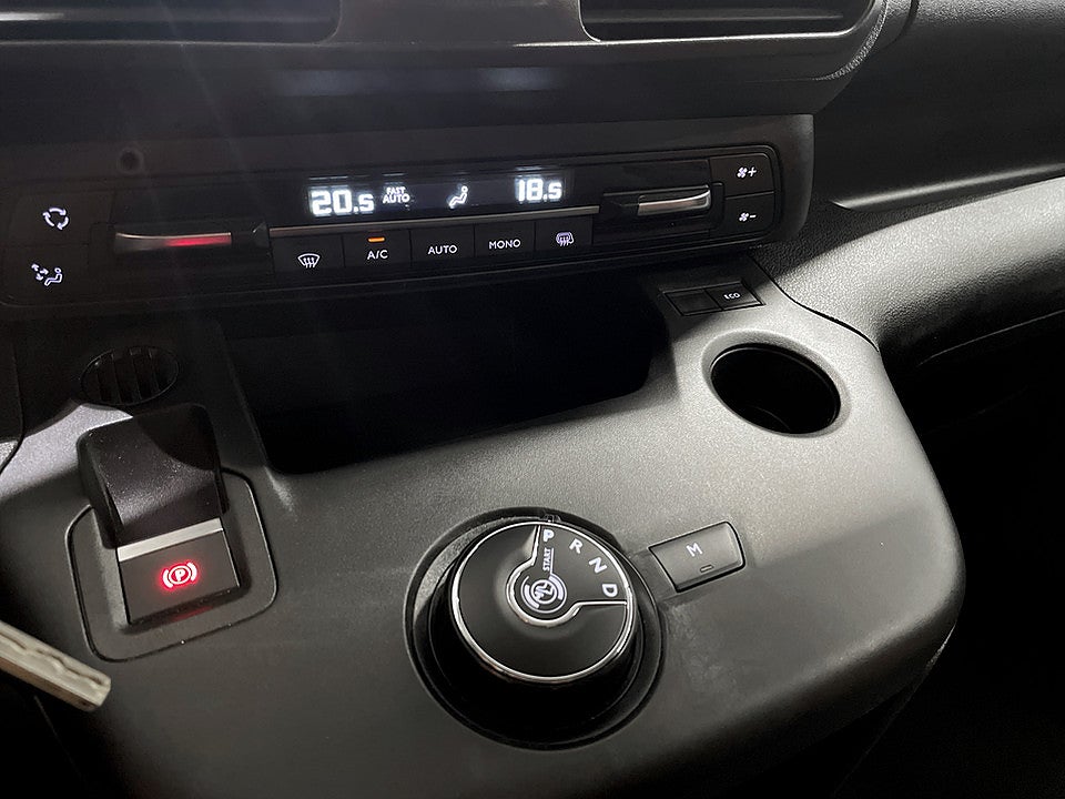Bild på Citroën Berlingo Business Premium 1.5 BHDi 130hk Aut L1 B-KAMERA CARPLAY