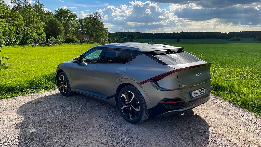 Kia EV har ett batteri på 77,4 kWh, och har en räckvidd på upp till 50,6 mil enligt WLTP. Foto: Anders Nilsson