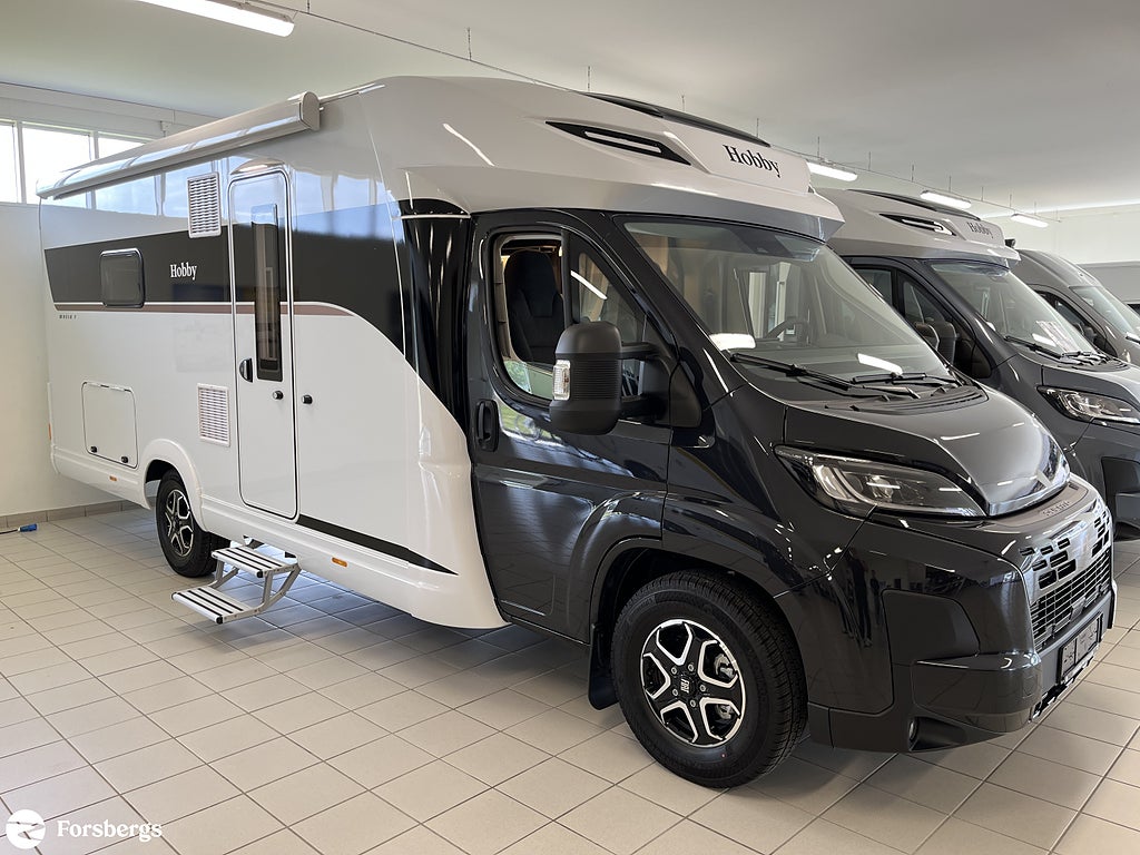 Hobby MAXIA T 740 WE / Långbädd, toalett bak