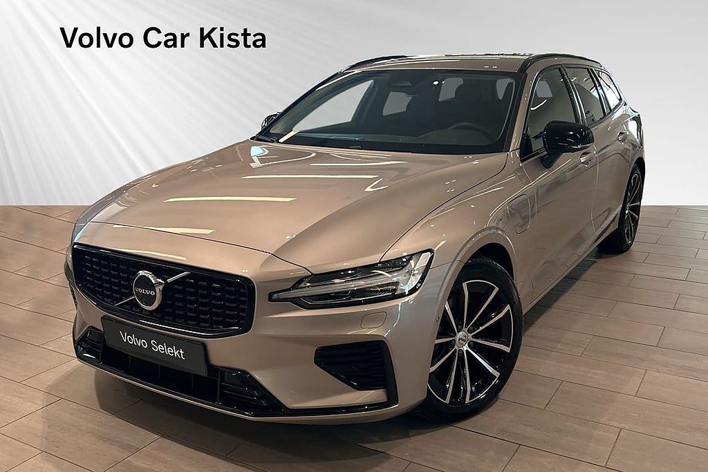 Volvo V60 T6 Plus Dark Edition Läder Drag