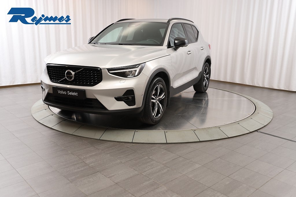 Volvo XC40 B3 FWD Bensin Plus Dark
