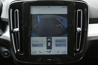SUV Volvo XC40 21 av 30