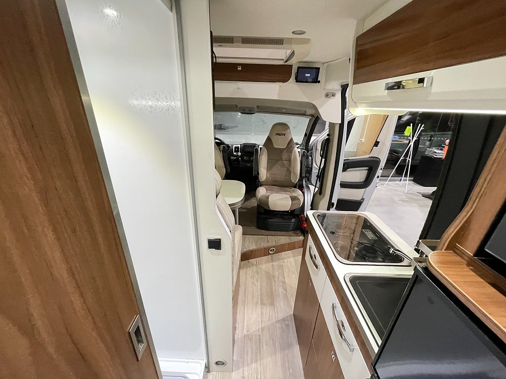 Pilote V 600 G /Solcell/Automat 150hk/Ugn/Under 6m - Pilote