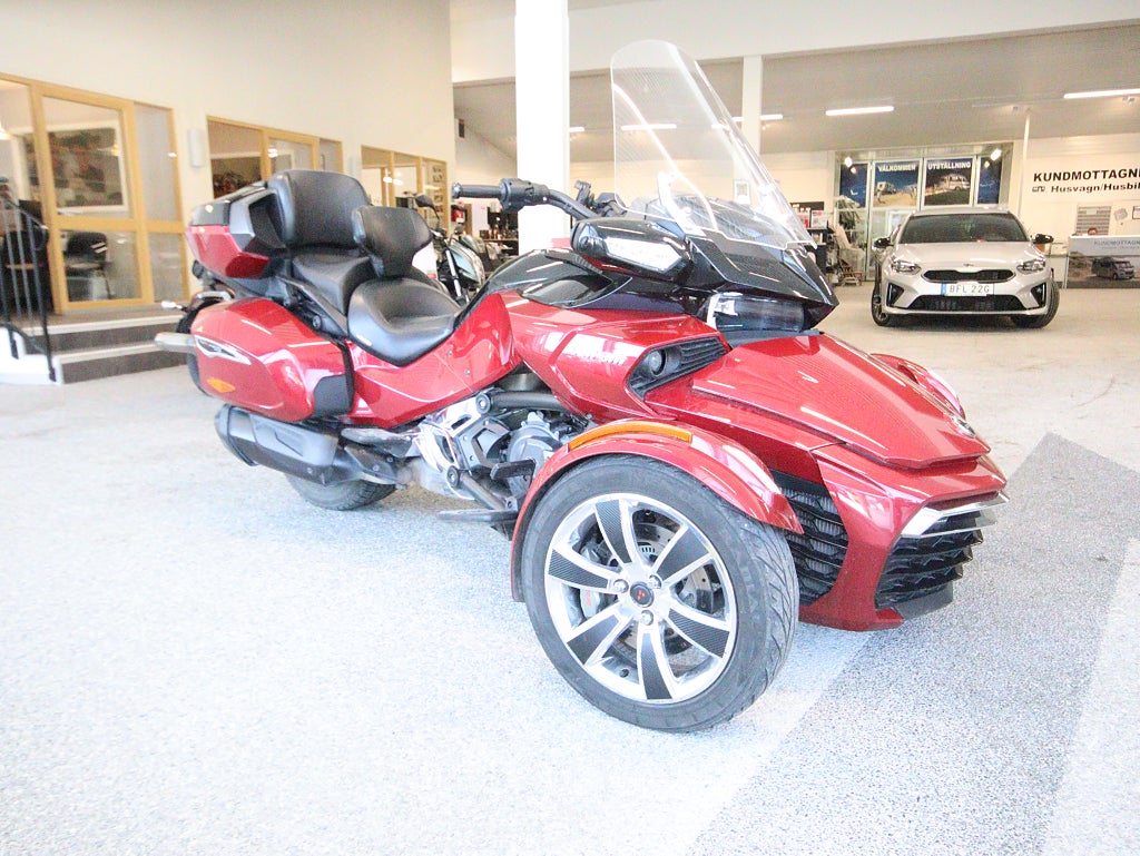 BRP Can-Am Spyder 1330 kubik (114 HK) B-kort