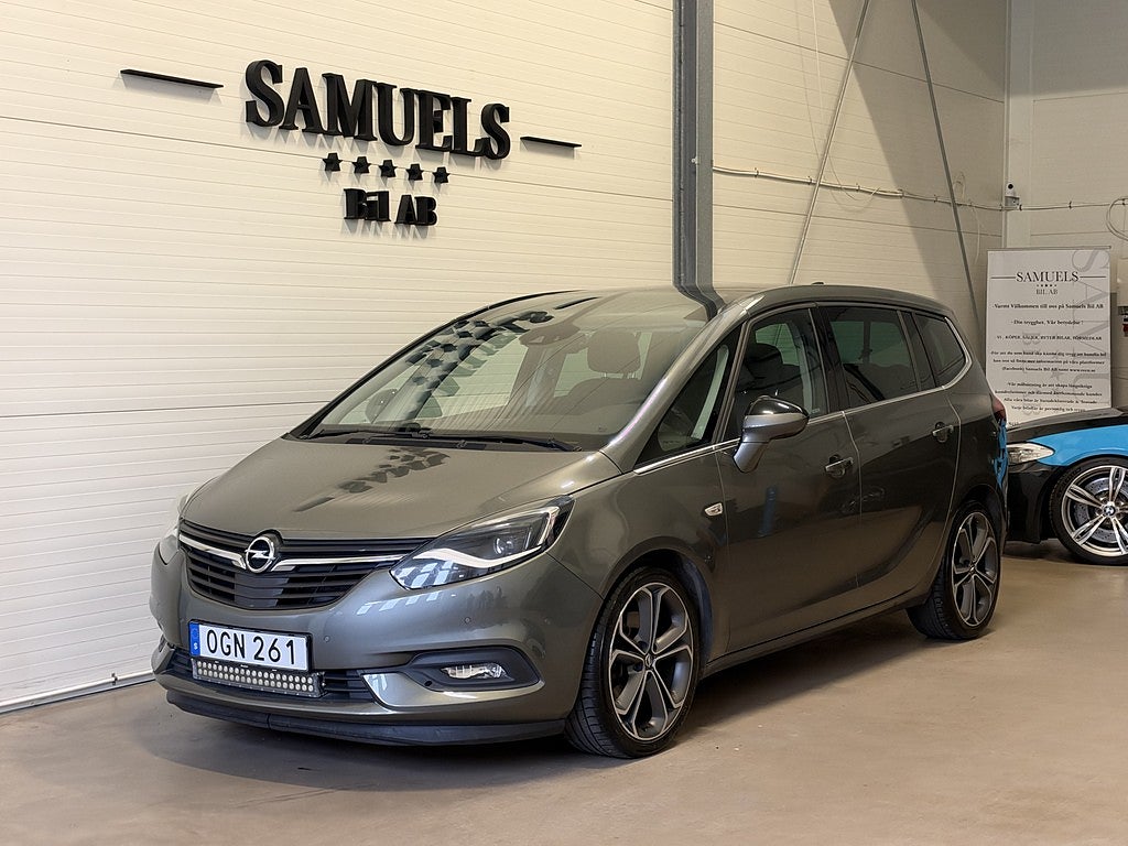 Opel Zafira Tourer 2.0 CDTI Auromat 7-sits Panorama/Adaptiv farthål
