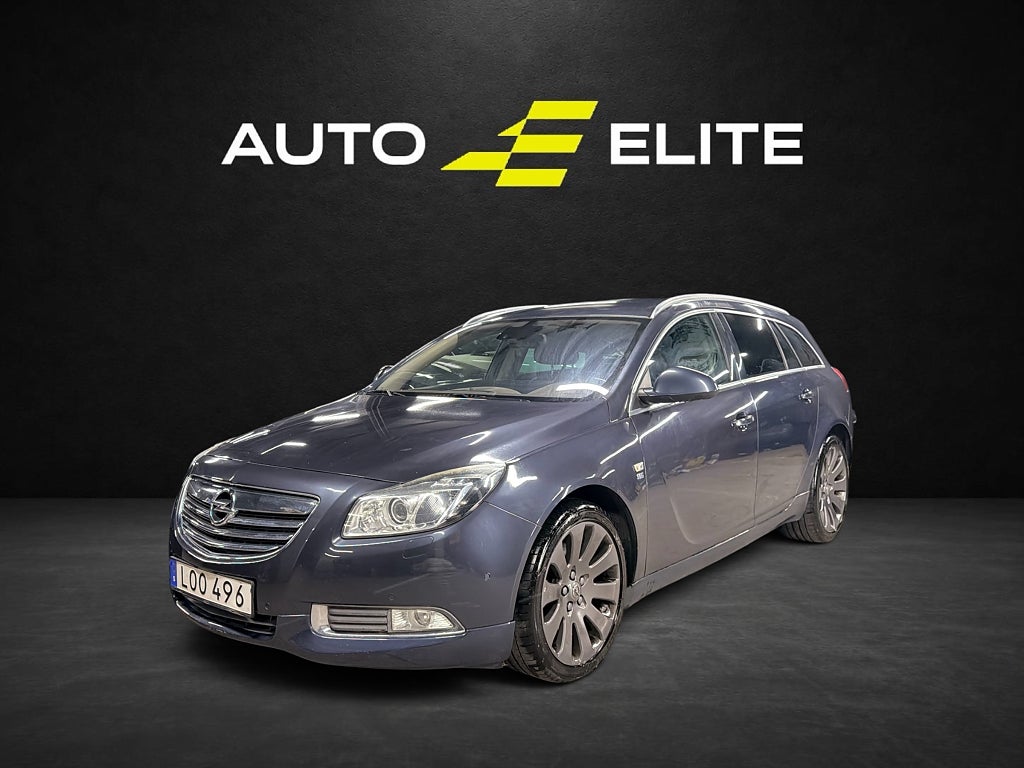 Opel Insignia SPORTS TOURER|2.8 V6 TURBO|4x4|COSMO|OPC|AUTOMAT