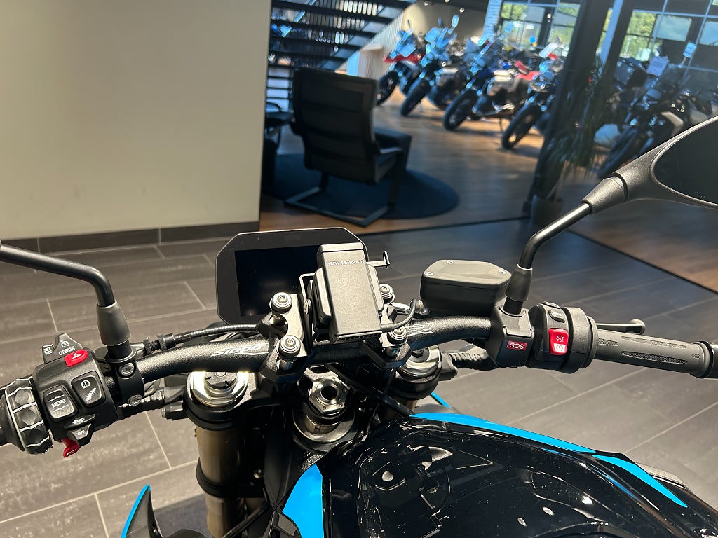 BMW S1000R uttagen 2026-05 inklusive Serviceavtal 3000mil
