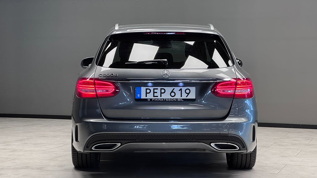 Mercedes-Benz C220 d 2017 - miniatyr 19