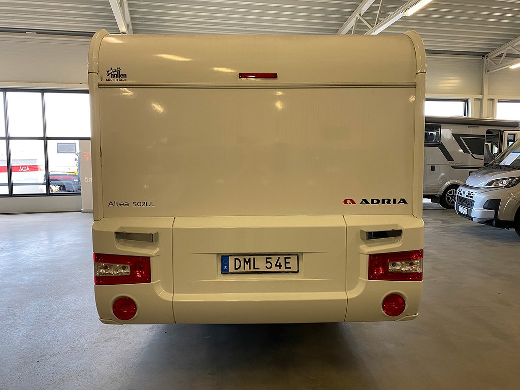 Adria Altea 502 UL / Långbädd / EL-patron / Golvvärme/1500kg - Adria