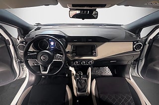 Halvkombi Nissan Micra 7 av 13