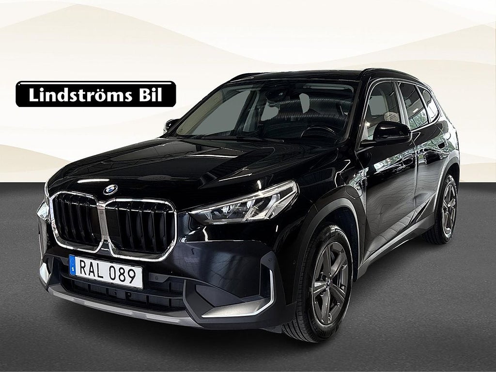 BMW X1 xDrive25e Plug-in Hybrid Dragkrok Sommar/Vinterhjul