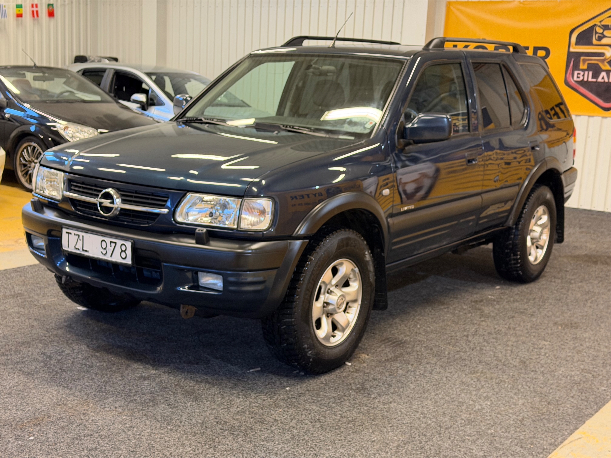 Opel Frontera 3.2 V6 4x4 2003, bild 2/54