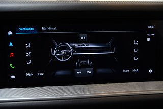SUV Porsche Cayenne 26 av 32