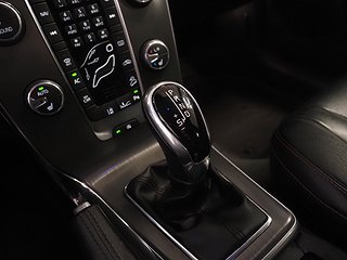 Halvkombi Volvo V40 Cross Country 22 av 24